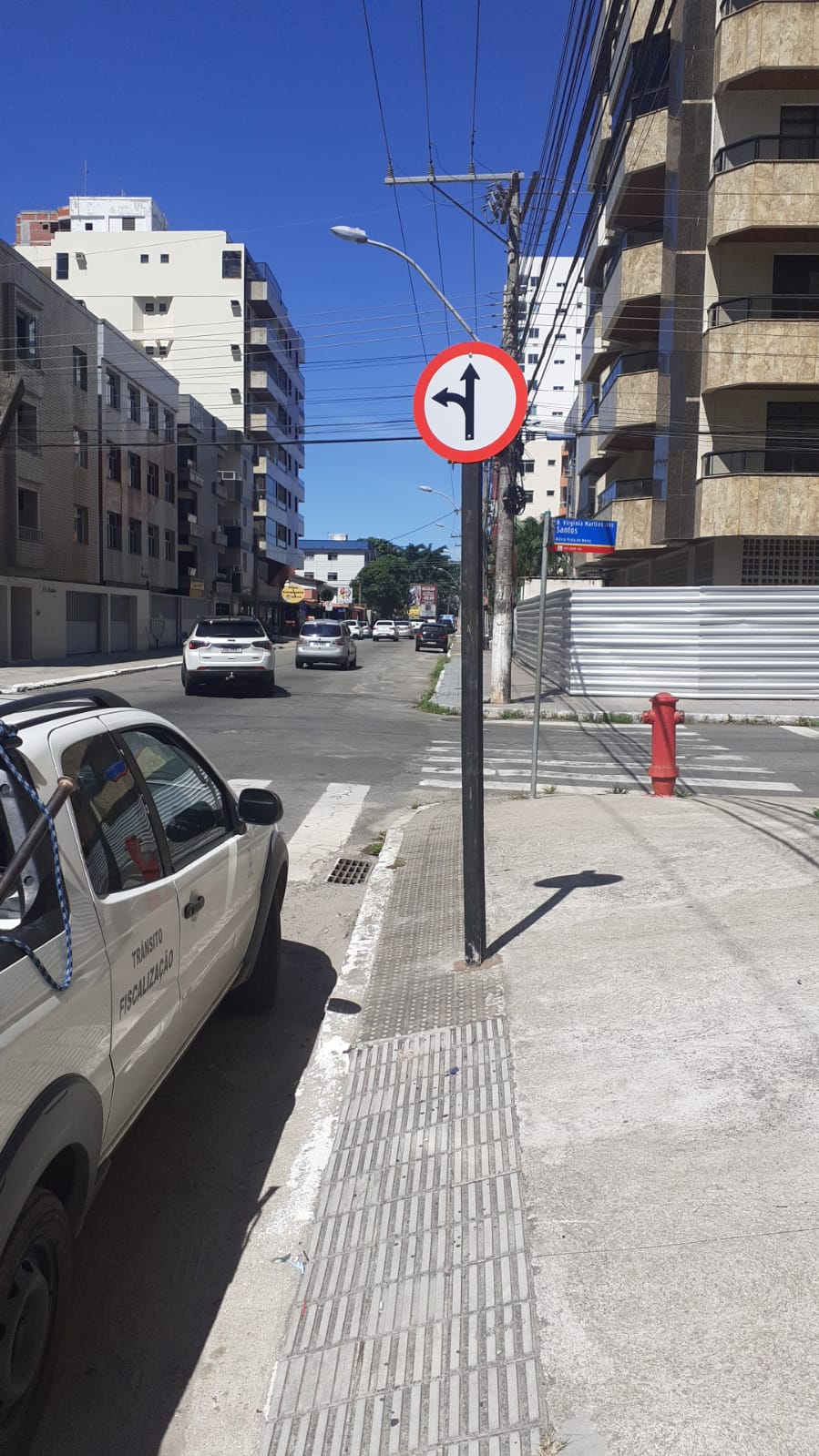 Prefeitura de Guarapari fará mudança no sentido da Av. Atlântica, na Praia do Morro. 