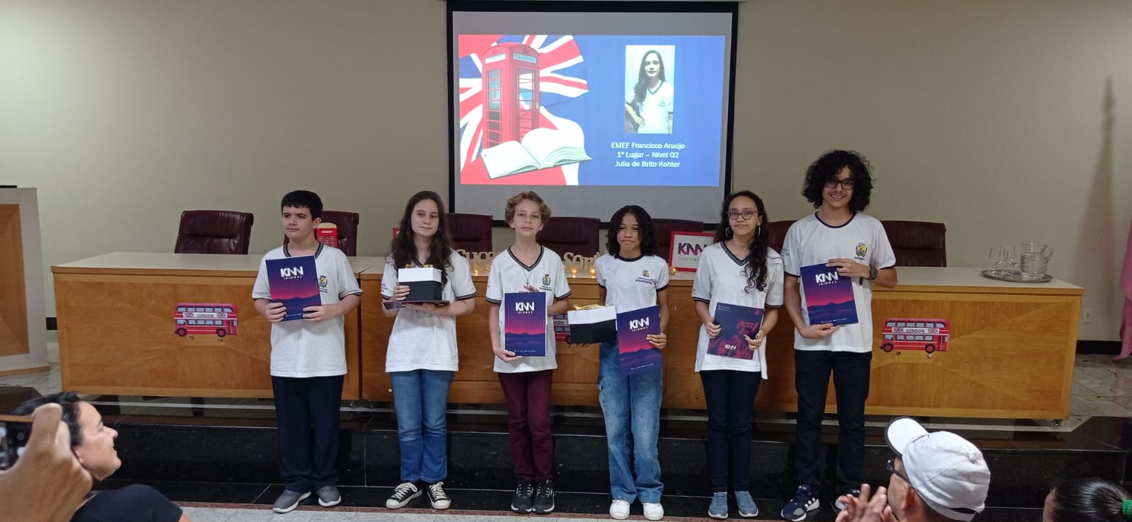 Secretaria de Educação realiza Premiação da 1ª Olimpíada de Inglês.  