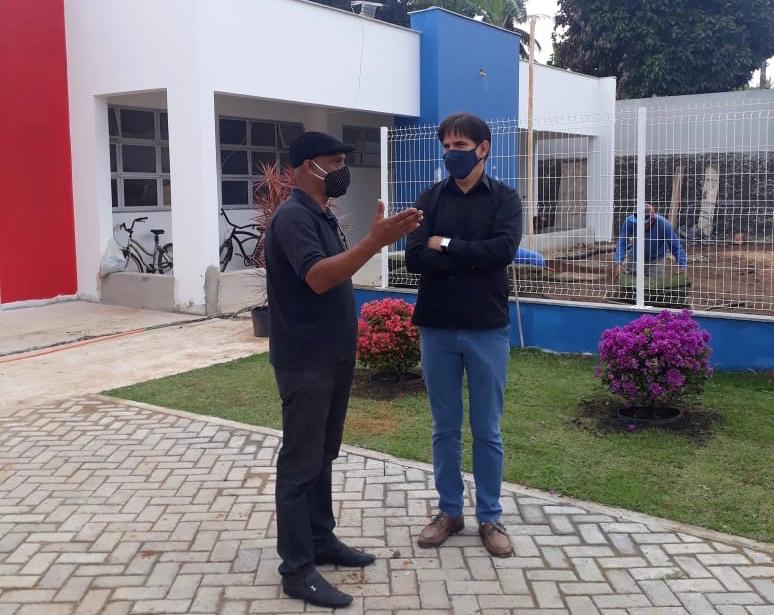 Prefeito visita obra da Creche do Bairro Adalberto Simão Nader 