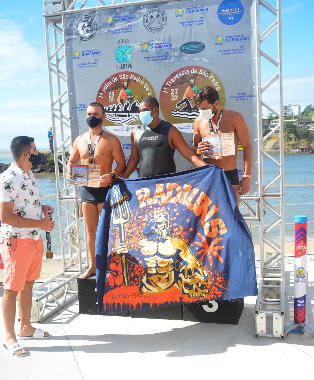 Prefeitura de Guarapari realiza 1ª Travessia de São Pedro/2021 de natação